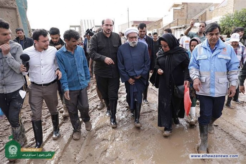 العتبة الرضوية المقدسة تقدم مساعدات لمتضرري الفيضانات في إيران