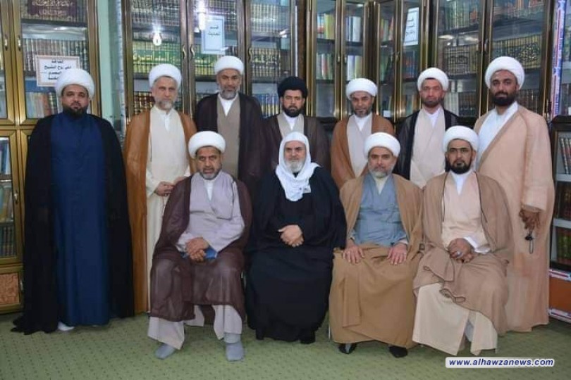 جامعة باقر العلوم (ع) الدينية فرع البصرة المركزي تحتفي بتتويج عددا من طلبتها بالزي الديني
