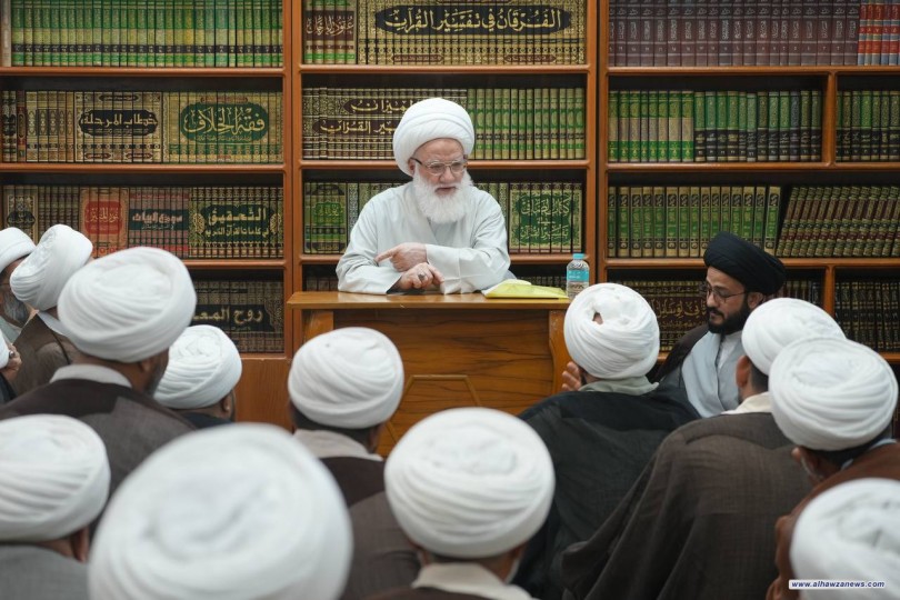 المرجع اليعقوبي يدعو إلى توثيق تاريخ التشيّع وإحياء الألفية الأولى للحوزة العلمية في النجف