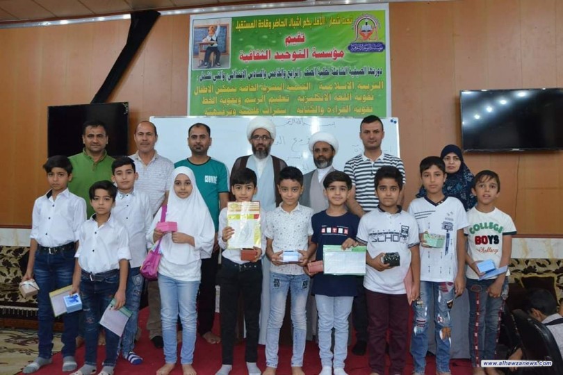 مكتب المرجع اليعقوبي في البصرة ينظم حفلا لتكريم الطلبة الاوائل في مدارسهم 